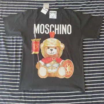 택 포함 새상품 MOSCHINO 테디베어 프린트 T셔츠
