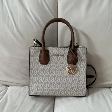 Michael Kors 숄더백 화이트/브라운