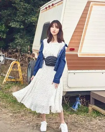 도트 쉬폰 플리츠 원피스 리랜드트루