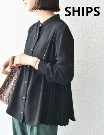 새상품급 쉽스 스트레치 조젯 플리츠 블라우스 블랙 S