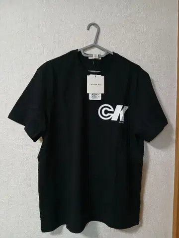 Calvin Klein Jeans 티셔츠