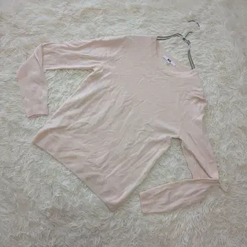 [ 유니클로 ] 캐시미어 크루넥 스웨터 옅은 핑크 M 사이즈