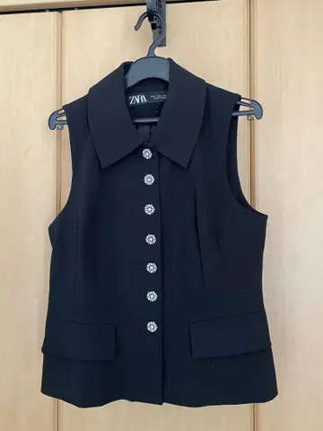 ZARA 블랙 베스트와 슬랙스 세트