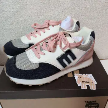 [ 새상품 ] moz 멀티 배색 스니커즈 24cm