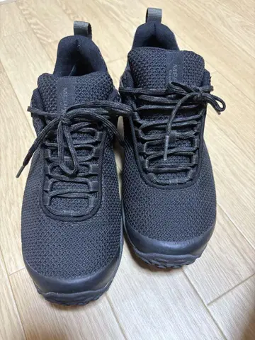 MERRELL 블랙 아웃도어 신발 트레킹 슈즈 23.5cm