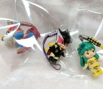 타츠노코 프로 x 큐피 스트랩 라무짱 도론죠 야타맨 레어