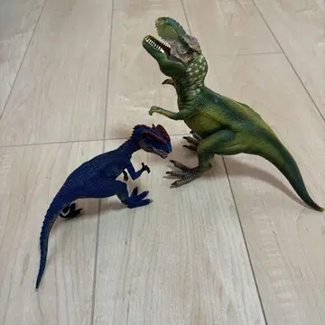 슐라이히 공룡 2체 티라노사우루스