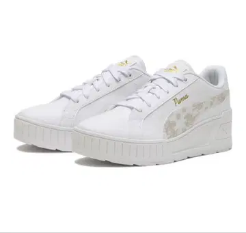 새상품 PUMA 카르멘 스니커즈 24cm