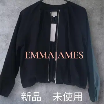 EMMA JAMES 블랙 점퍼 새상품