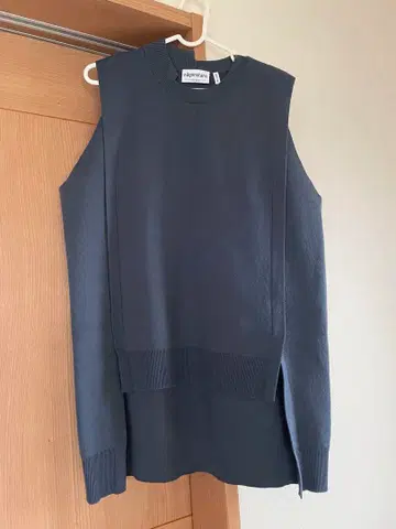 나곤스탠스 니트 베스트 여성용 M 네이비 컬러 가을 옷 멋스러운