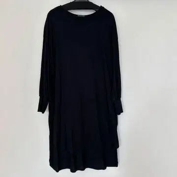 mizuiroind 블랙 긴팔 티셔츠 원피스