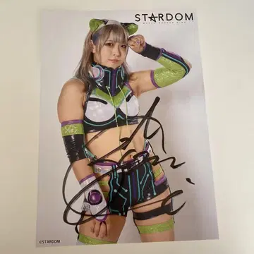 스타덤 AZM 포트레이트