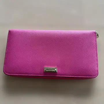 컨디션 최상! Kate spade 핑크 장지갑 심플한 디자인