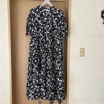 컨디션 최상 마냐나스 엘 테레사 플라워 프린트 꽃무늬 원피스