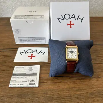 Noah x Timex Moon Phase Watch 노아 타이맥스