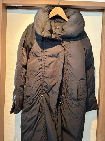 theory 다운 자켓 사이즈 2 블랙