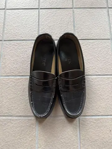 HARUTA 블랙 로퍼 27.0cm