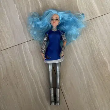 Disney Zombies 좀비 아디슨 커스텀 인형