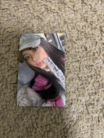 윤진 le sserafim hot weverse 예약 특전 트레이딩 카드
