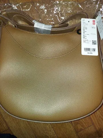 택 포함 새상품 유니클로 UNIQLO 레더 터치 원 핸들 백 브라운