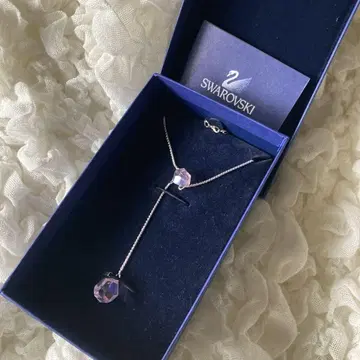 Swarovski 핑크 롱 목걸이