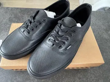 새상품 VANS AUTHENTIC 빌리스 스네이크 블랙