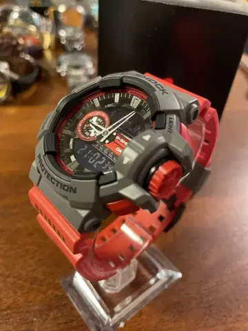 [새상품급] G-SHOCK CASIO 손목시계 그레이/레드
