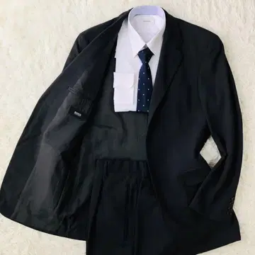 [ 고급 ] HUGO BOSS 셋업 수트 비즈니스 블랙 M 상당