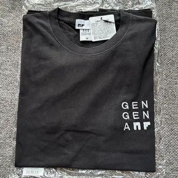 사카낙션 NF x GENGENAN 로고 자수 티셔츠
