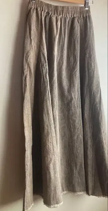 린넨과 코튼의 손으로 짠 염색 롱 스커트/브라운/면/린넨