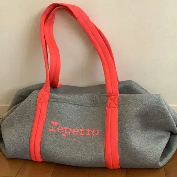 새상품급 Repetto 태프 맨투맨 사이드 리본 라무 백 (대)