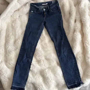 SOMETHING 스키니 데님 다크 블루 프린지 밑단
