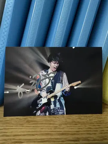 RADWIMPS 노다 요지로 친필 사인 사진 1 라드윔프스
