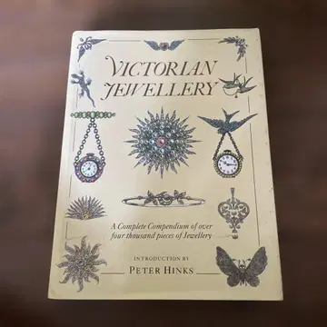 VICTORIAN JEWELLERY by PETER HINKS
