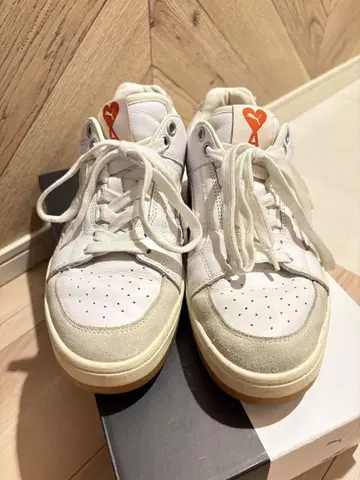 Puma ami 콜라보 스니커즈 화이트