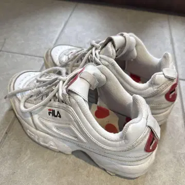 FILA 발렌타인 한정판 스니커즈 24.5