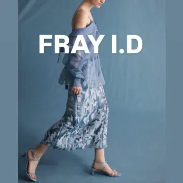 [ 하자품 ] FRAY I.D 자카드 레이스업 스트레이트 스커트