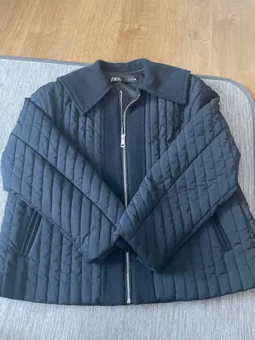 ZARA 자라 퀼팅 자켓 블랙