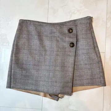 ZARA 미사용 새상품 랩스커트