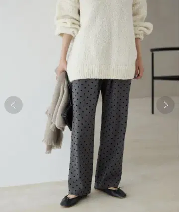 슬로브 이에나 CIRCULATE WARM pants 36 사이즈