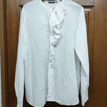 새상품급 파드칼레 pas de calais 프릴 블라우스