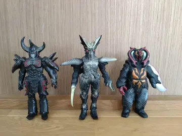 울트라 괴수 아머드 다크니스 & 네오 발탄 & 파이어 제튼