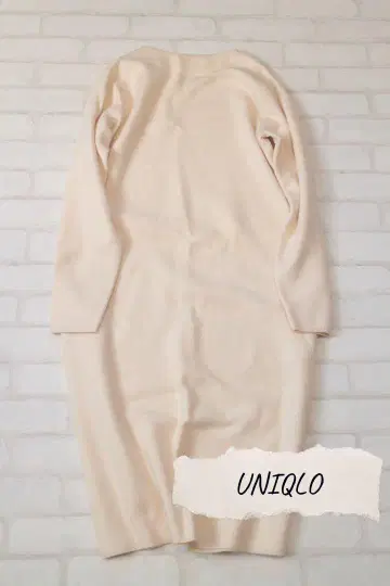 유니클로 수플레얀 보트넥 원피스