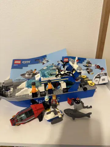 LEGO CITY 폴리스 패트롤 보트 60277