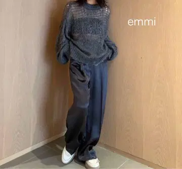 택 포함 새상품 emmi 와이드 턱 팬츠