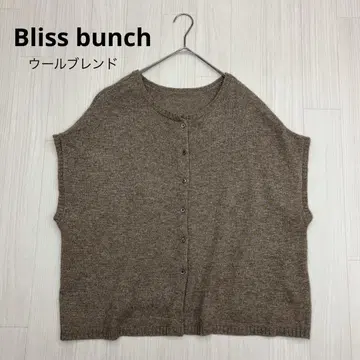 Bliss bunch 블리스치 울 니트 판초