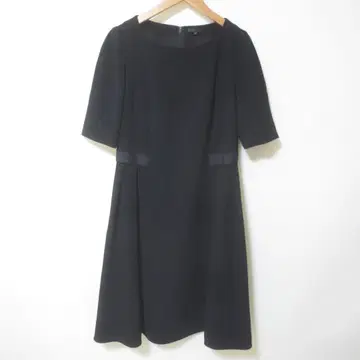 새상품급 TO BE CHIC 블랙 포멀 원피스 40 D326
