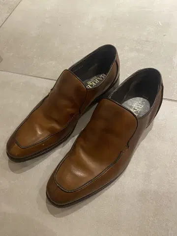 Barker England 가죽 신발