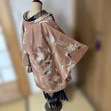 파도와 벚꽃(^^) 단의 긴 겉옷