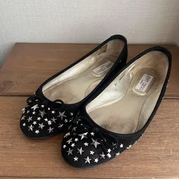 JIMMY CHOO 별 모양 스터드 플랫슈즈 37 블랙